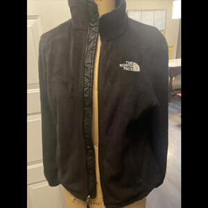 The North Face Osito Women’s Small Full Zip Fleece Jacket Black Excellent